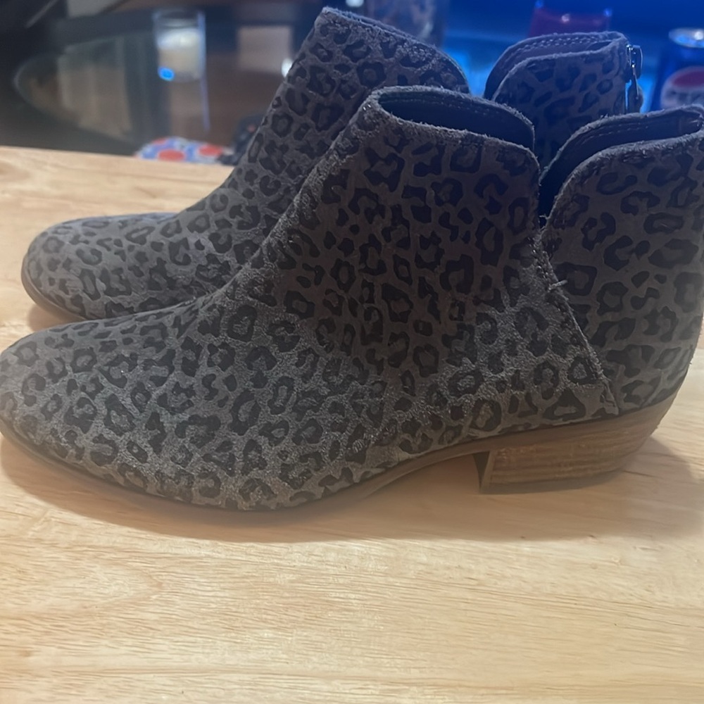 Women boots - Picture 3 of 6